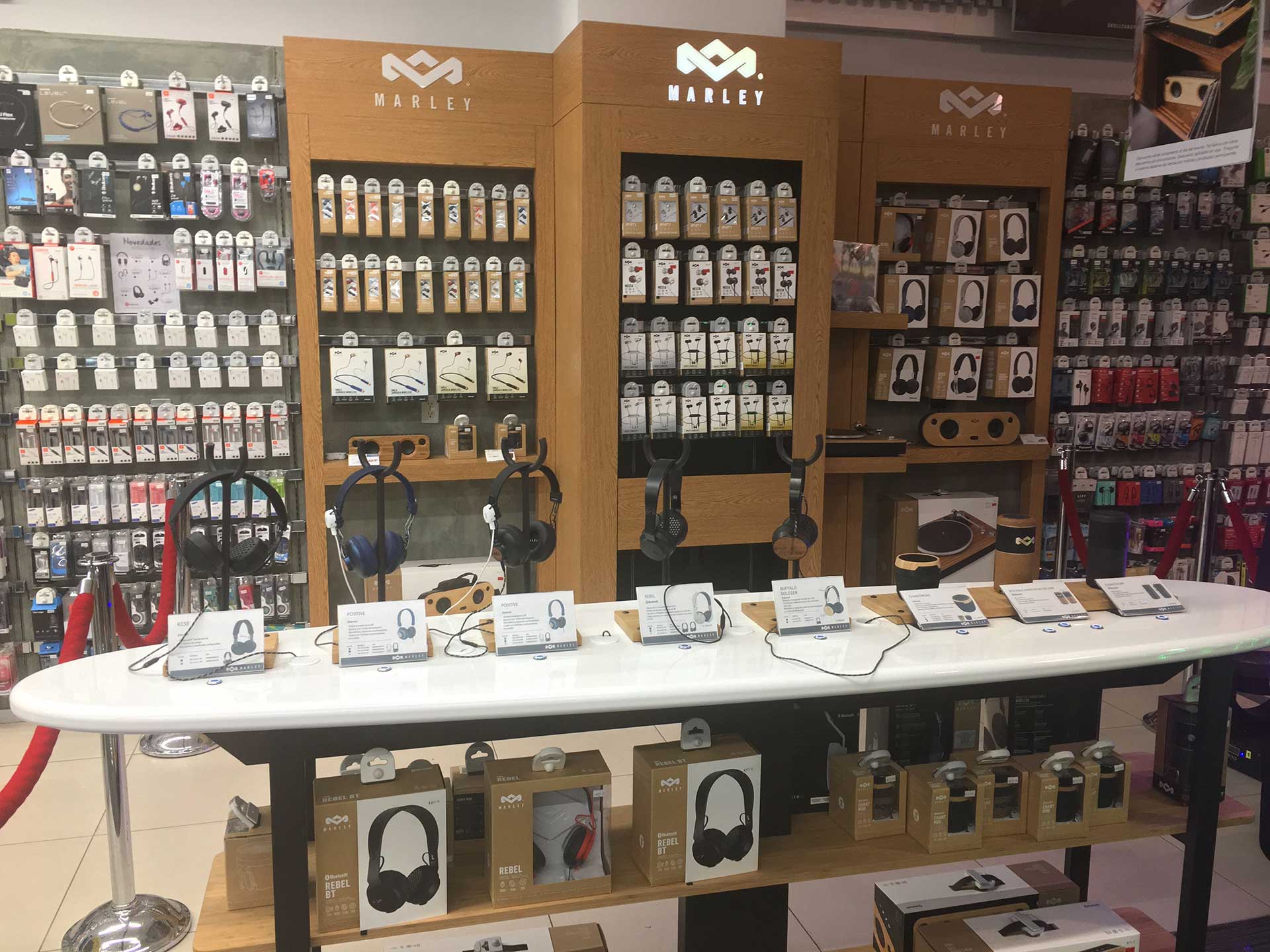 Tienda oficial de House Of Marley en Plaza Satélite JJyC