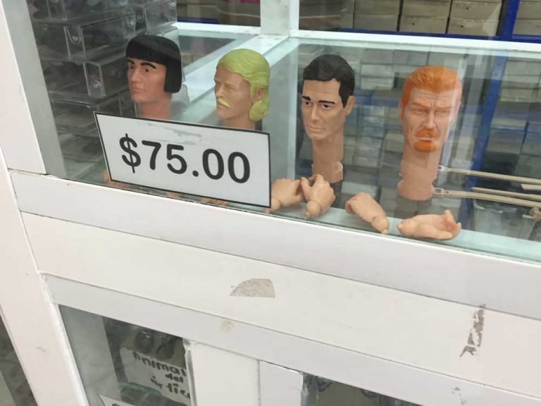 Juguetes y Globos Lori el lugar del recuerdo Metro Etiopia cdmx