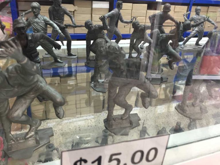 Juguetes y Globos Lori el lugar del recuerdo Metro Etiopia cdmx