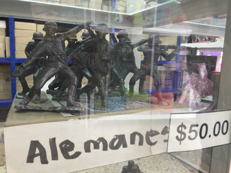 Juguetes y Globos Lori el lugar del recuerdo Metro Etiopia cdmx