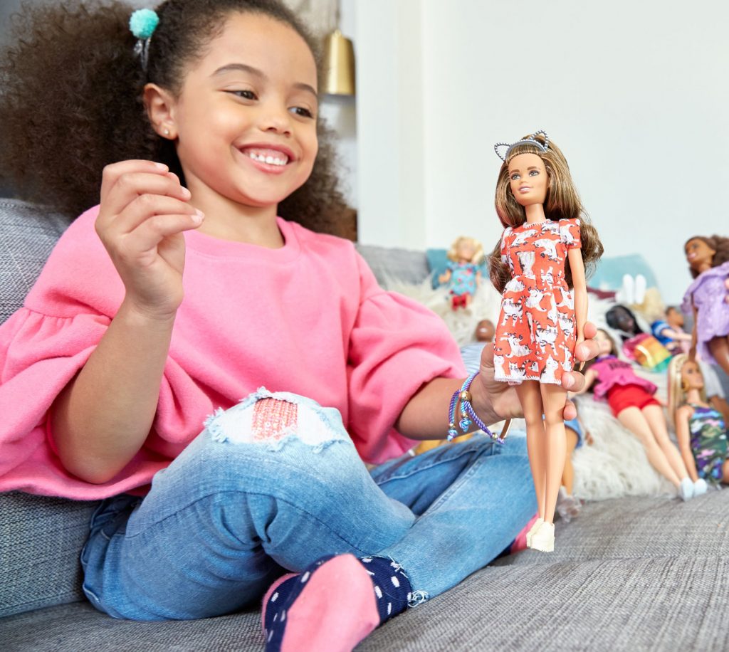 Demon Play Despido aliviar Barbie: Jugar con muñecas permite desarrollar empatía y habilidades  sociales - JJyC